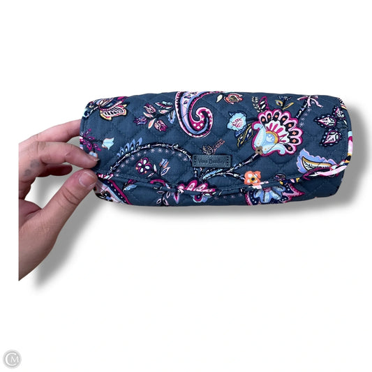 Accessory Tag By Vera Bradley, Size: Medium