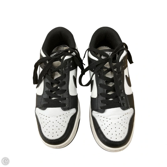Shoes Athletic By Nike In Black & White, Size: 5.5
