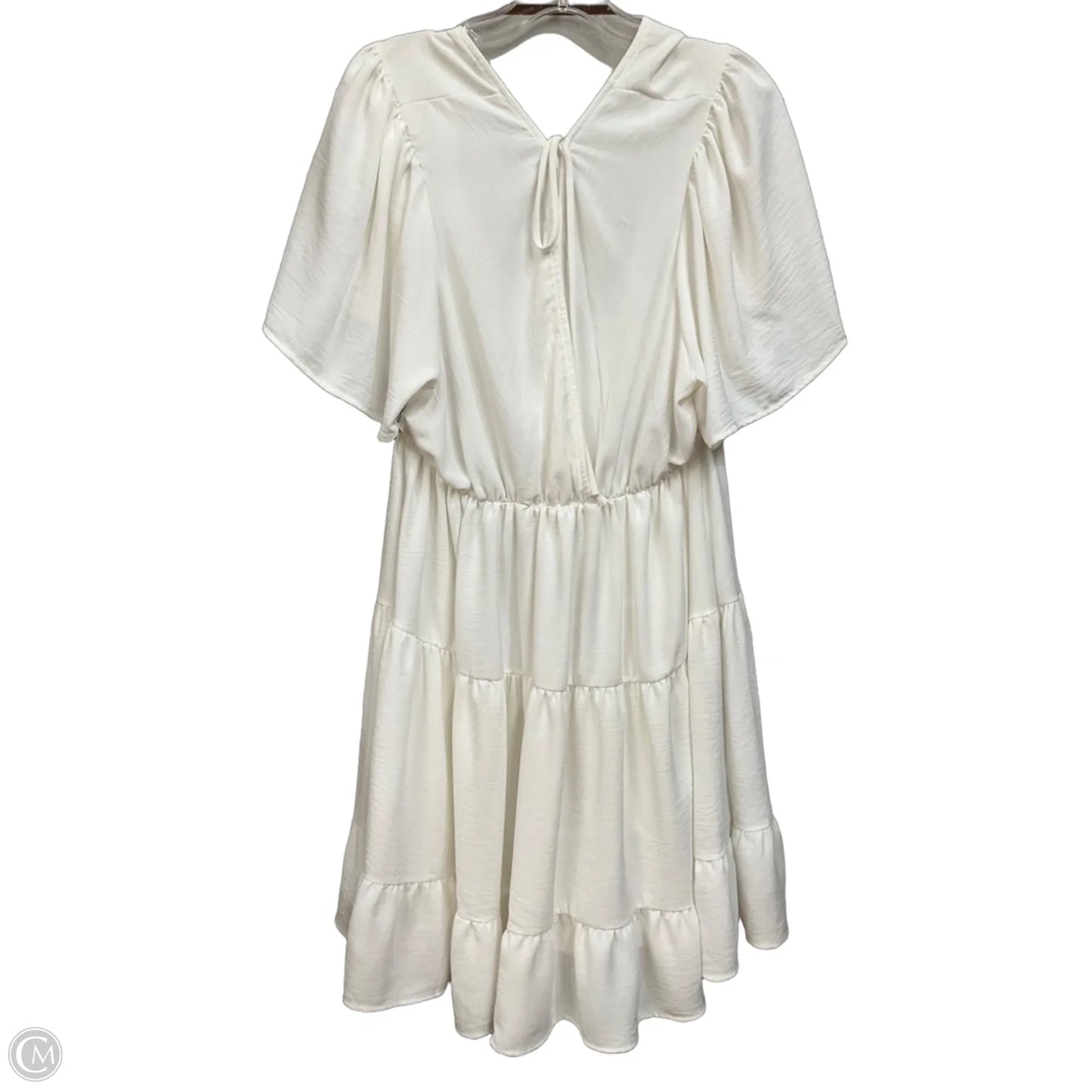 Dress Casual Short By Arula In White, Size: 1x