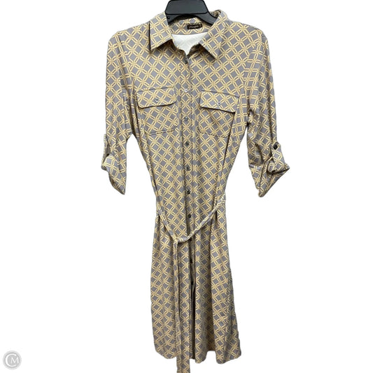 Dress Casual Short By J Mclaughlin In Grey & Yellow, Size: S