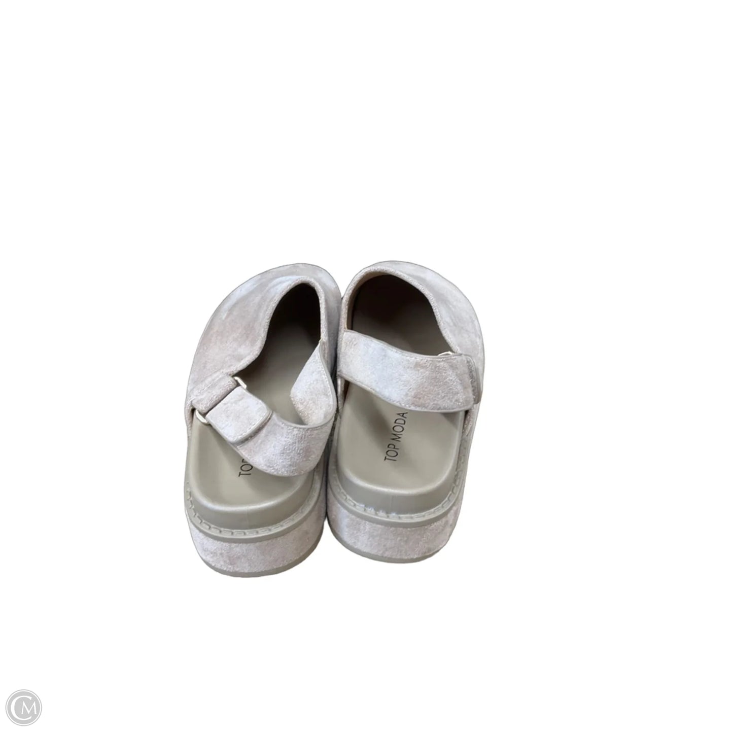 Shoes Flats By Cmc In Brown, Size: 6