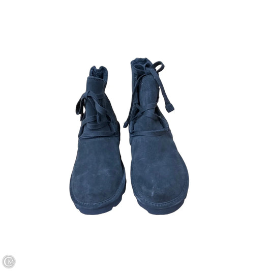Boots Ankle Flats By Bearpaw In Navy, Size: 9