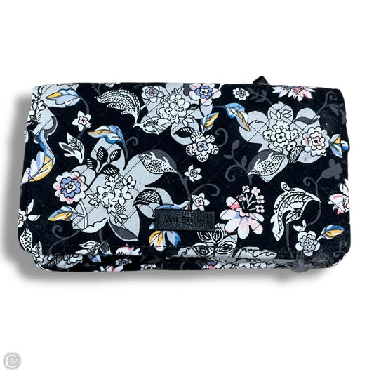 Wallet By Vera Bradley, Size: Medium