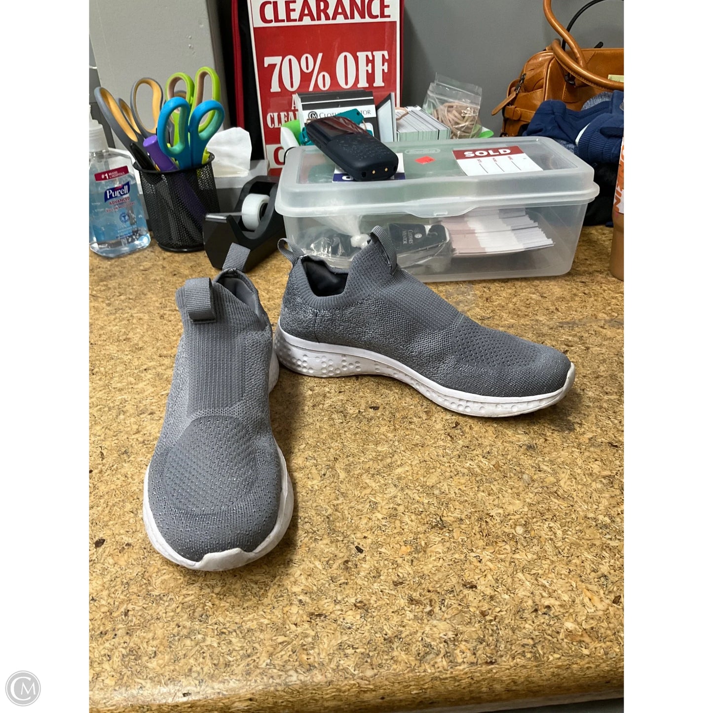 Shoes Athletic By Avia In Grey, Size: 6.5