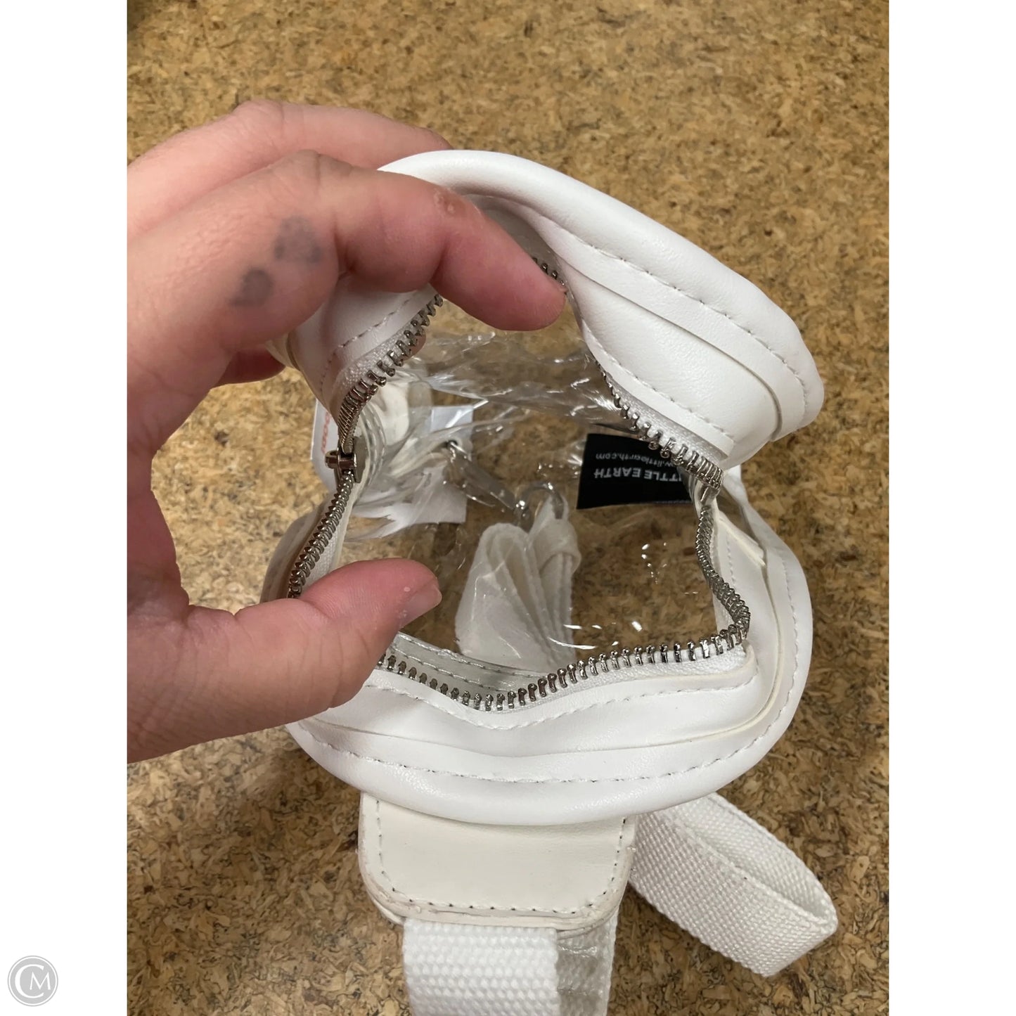 Crossbody By Cmc, Size: Small