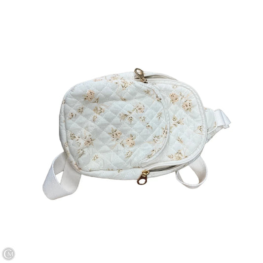 Crossbody By Universal Thread, Size: Large