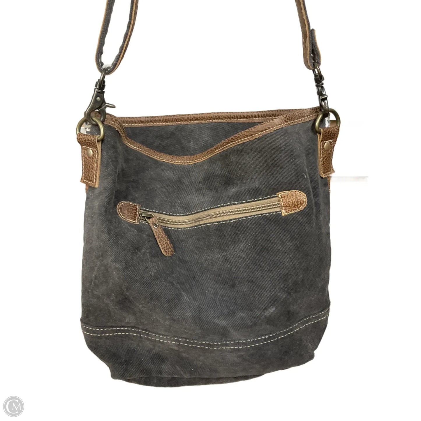 Crossbody By Clothes Mentor, Size: Large