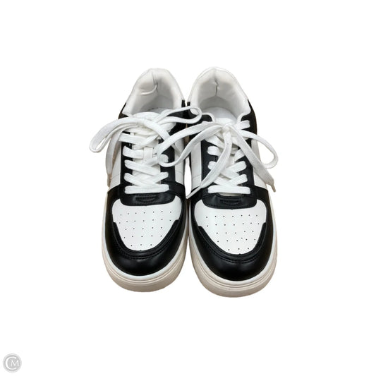 Shoes Sneakers By Wild Fable In Black & White, Size: 8.5
