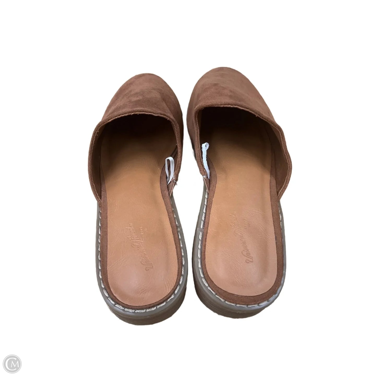 Shoes Flats By Universal Standard In Brown, Size: 7