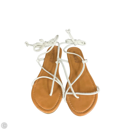 Sandals Flats By Clothes Mentor In Tan, Size: 9