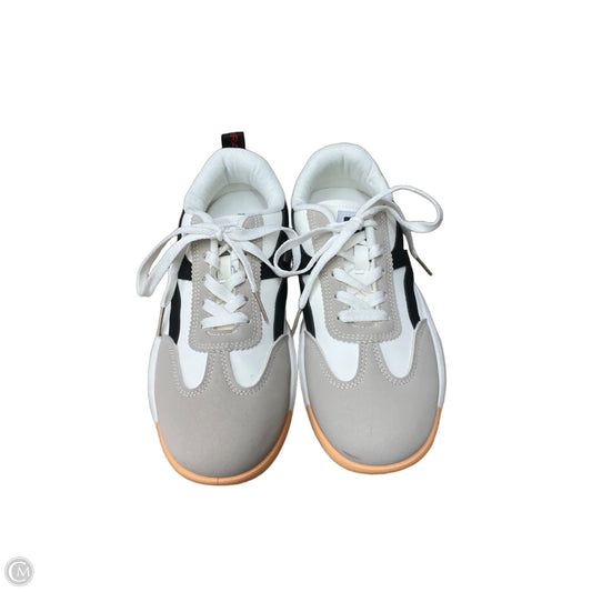 Shoes Athletic By Cmc In Multi-colored, Size: 8