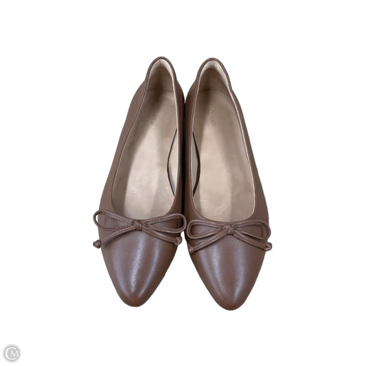 Shoes Designer By Ugg In Brown, Size: 8