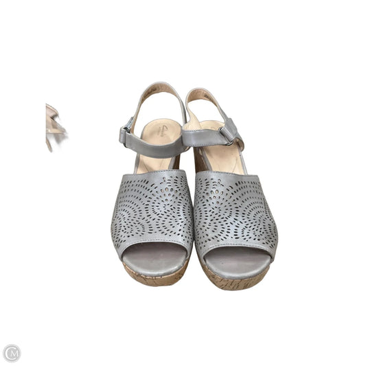 Sandals Heels Block By Clarks In Grey, Size: 10