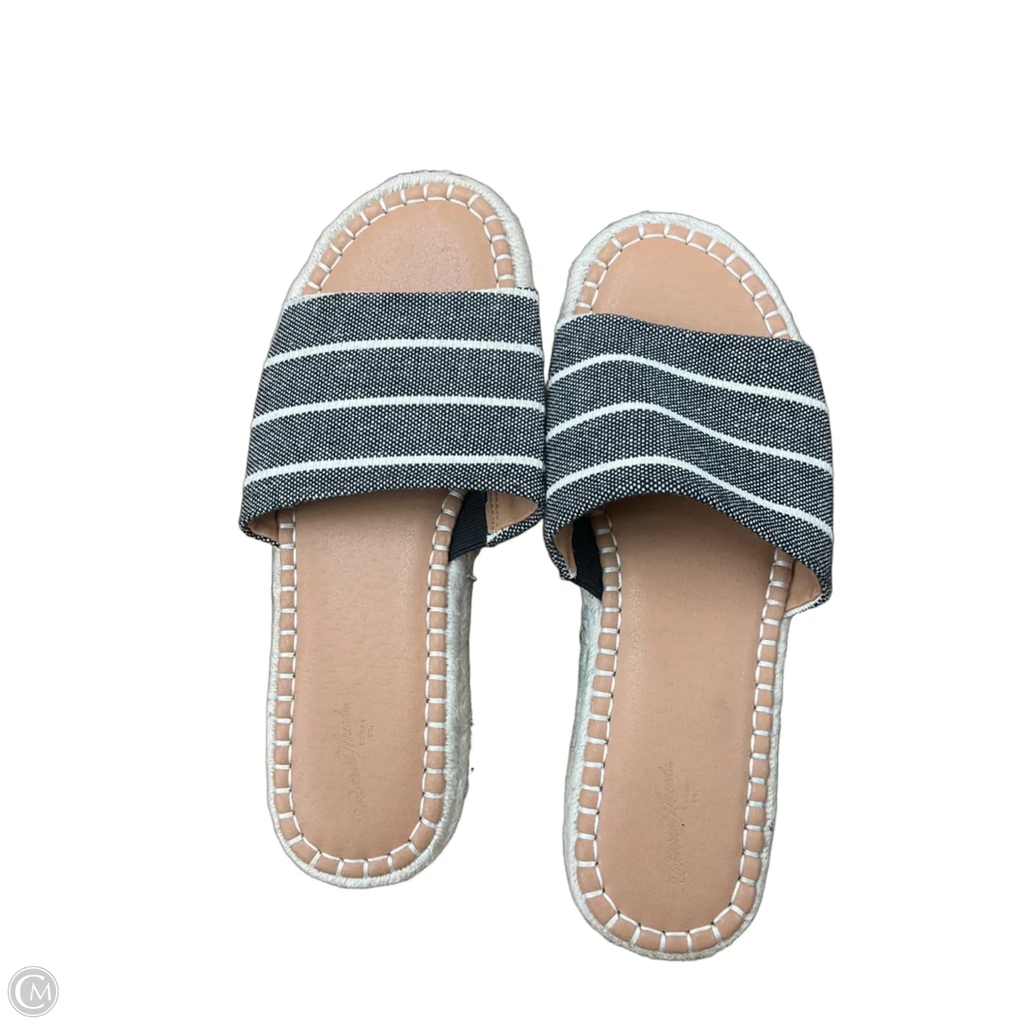 Sandals Flats By Universal Thread In Tan, Size: 9