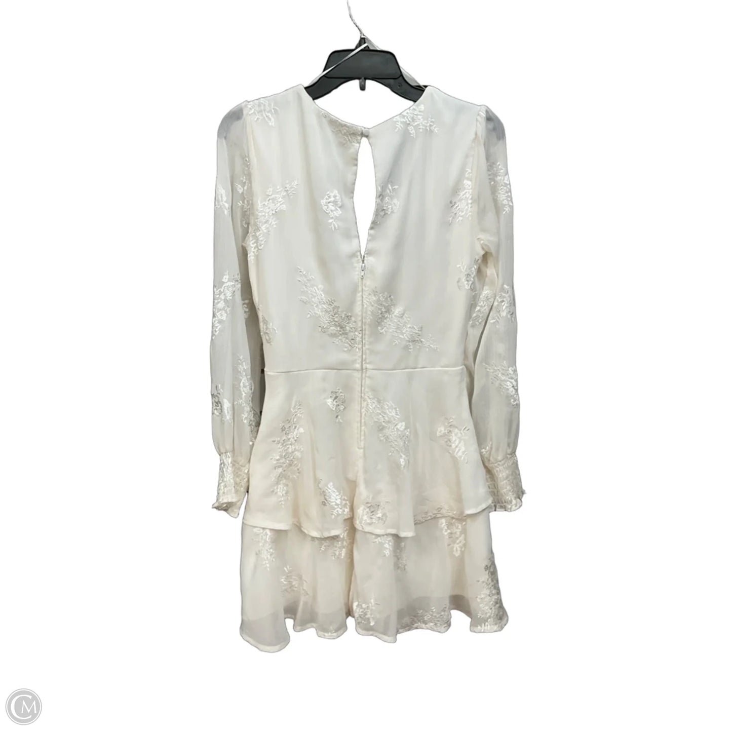 Dress Casual Short By Francesca’s In White, Size: M
