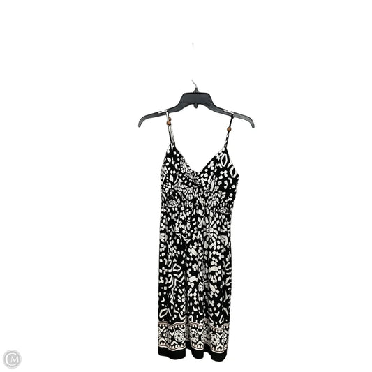 Dress Casual Short By Saint Tropez In Black & White, Size: M