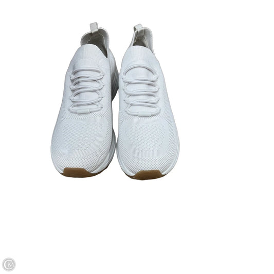 Shoes Athletic By Skechers In Cream, Size: 10