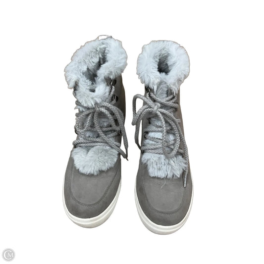 Boots Ankle Flats By Cme In Grey, Size: 8