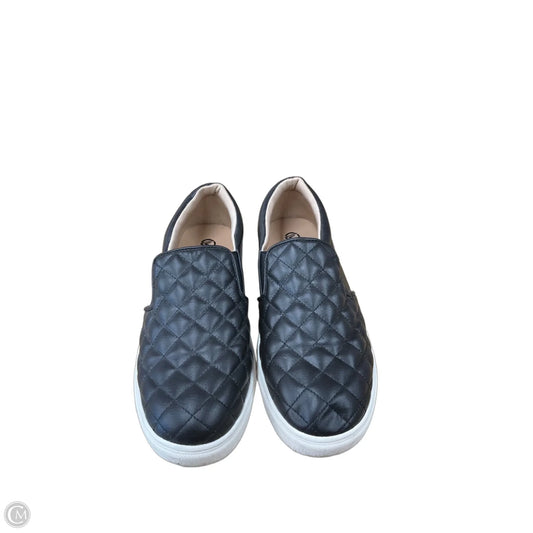 Shoes Sneakers By Clothes Mentor In Black, Size: 8