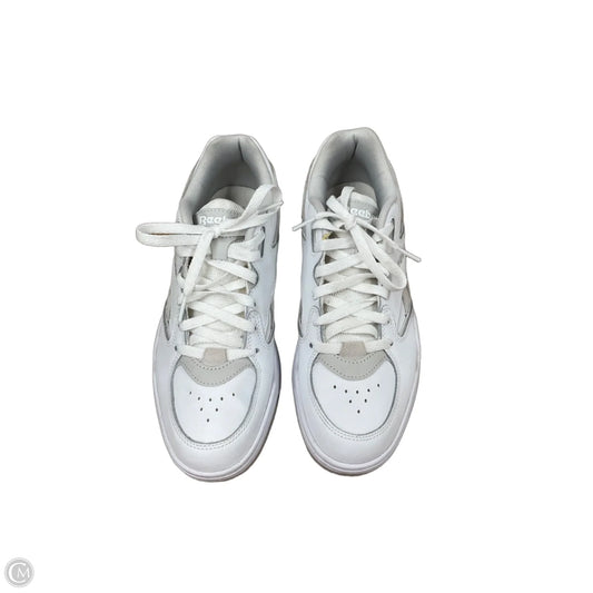 Shoes Athletic By Reebok In White, Size: 9