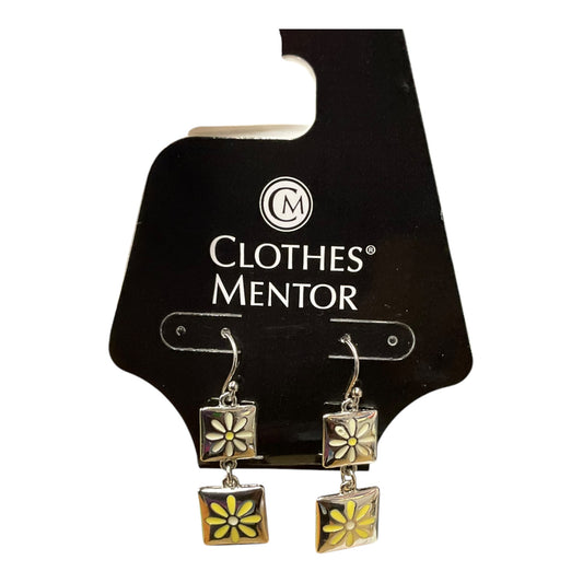 Earrings Dangle/drop By Clothes Mentor