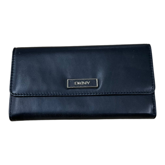 Wallet Leather By Dkny, Size: Large