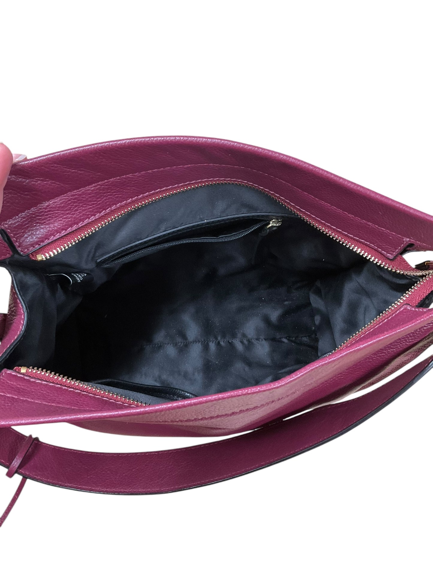 Handbag By Tahari By Arthur Levine  Size: Medium