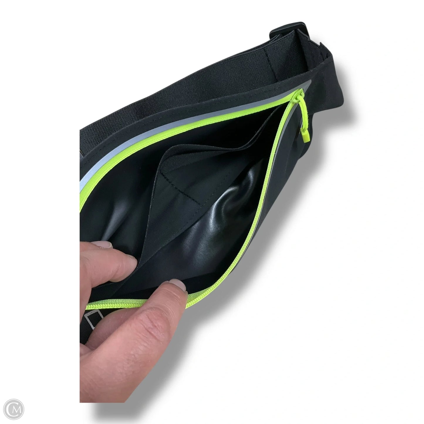 Belt Bag By Clothes Mentor, Size: Small