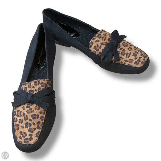 Shoes Flats By Clothes Mentor In Animal Print, Size: 8.5