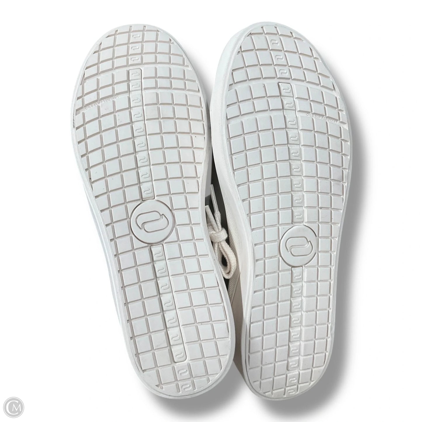 Shoes Sneakers By Infinity In Silver, Size: 8