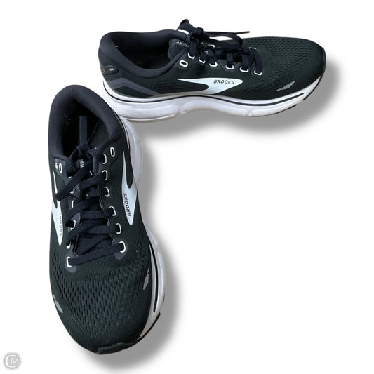 Shoes Athletic By Brooks In Black & White, Size: 6