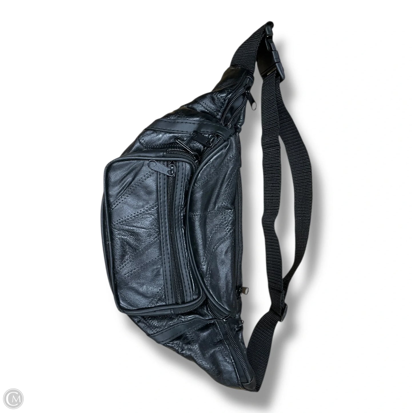 Belt Bag By Clothes Mentor, Size: Medium