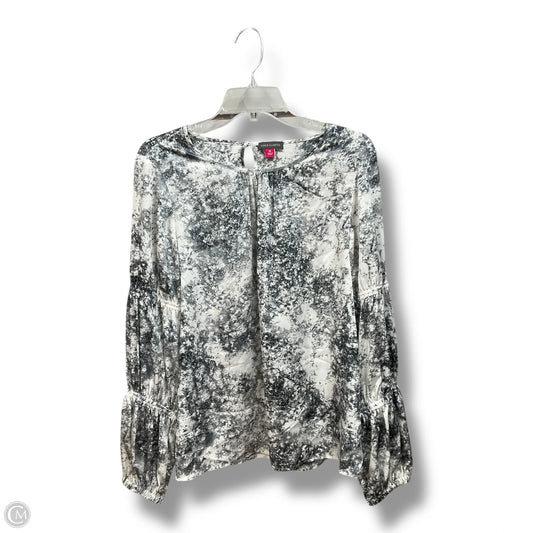 Blouse Long Sleeve By Vince Camuto In Grey & White, Size: M