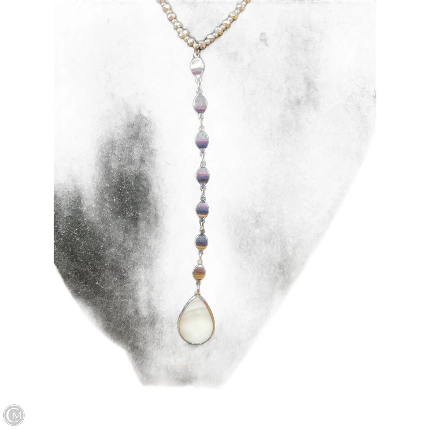 Necklace Pendant By Clothes Mentor