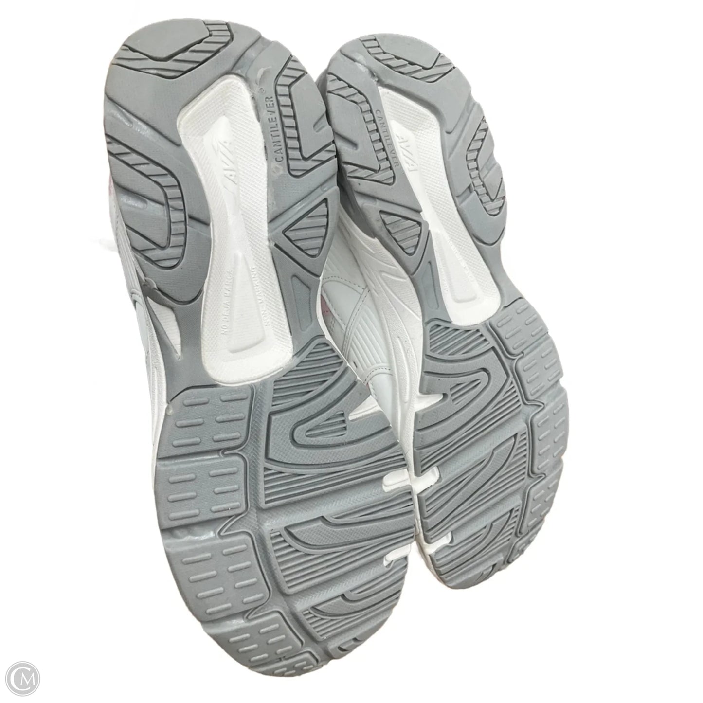 Shoes Athletic By Avia In White, Size: 9