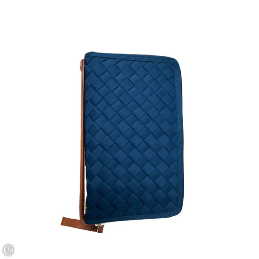 Wallet By Clothes Mentor, Size: Large