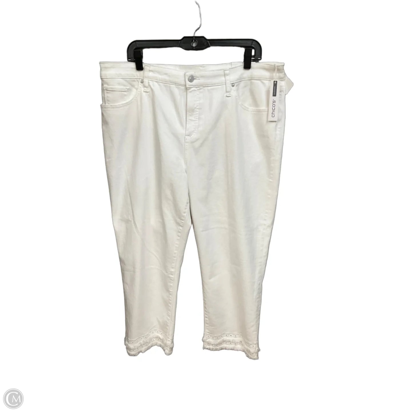 Jeans Cropped By Chicos In White, Size: 16