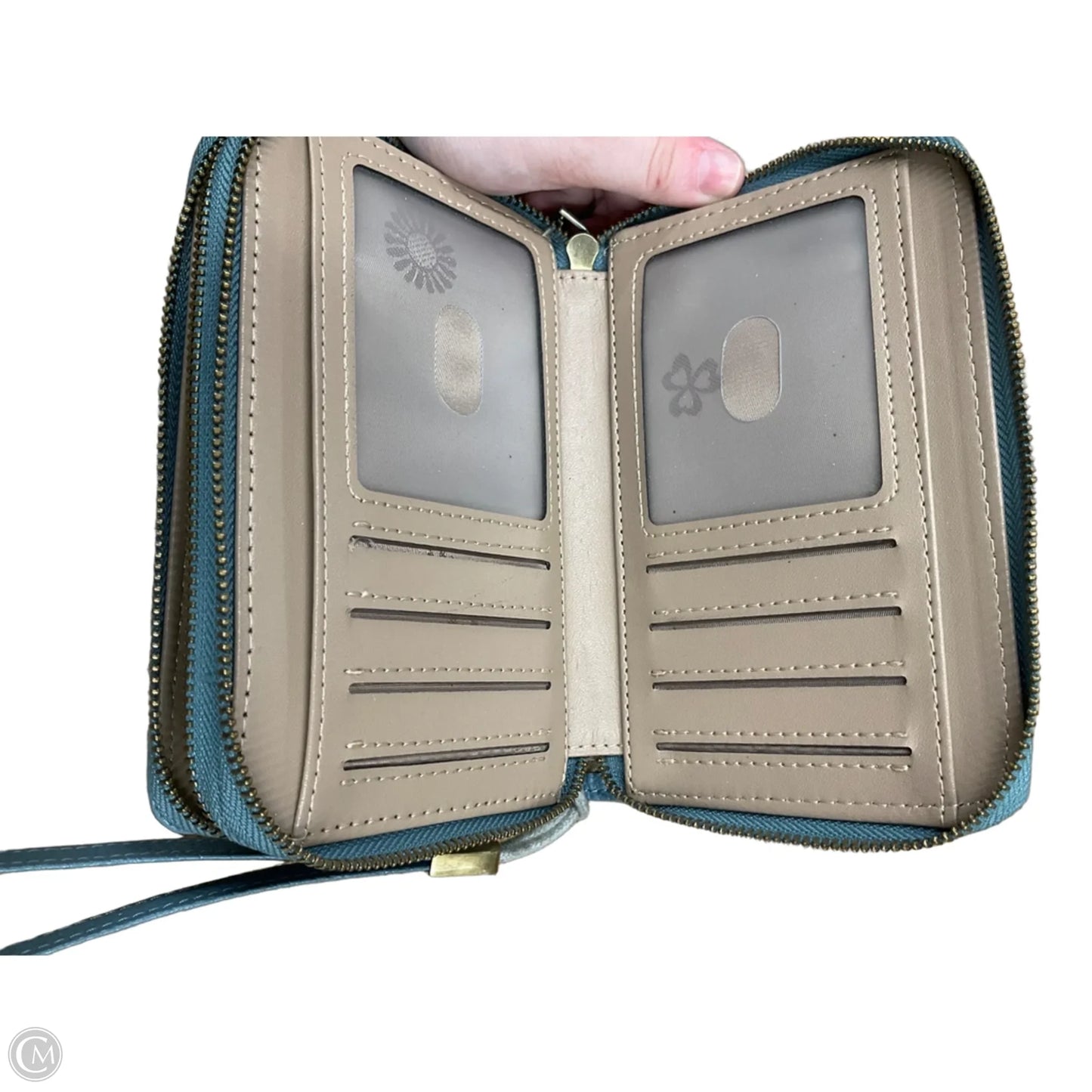 Wristlet By Clothes Mentor, Size: Medium