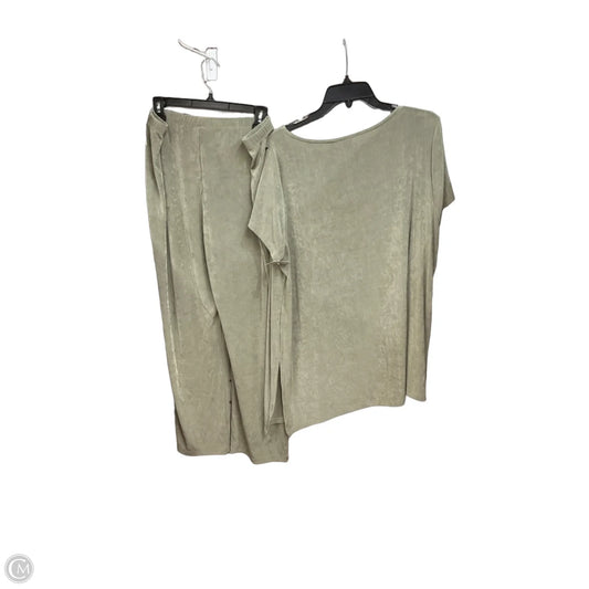 Top Short Sleeve By Chicos In Green, Size: 4x