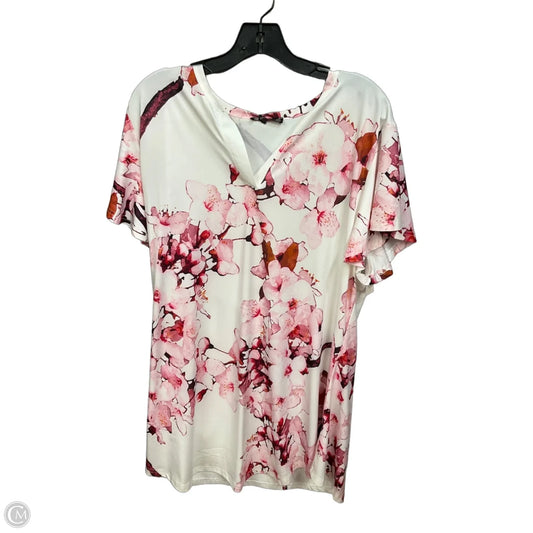 Top Short Sleeve By Lily In Floral Print, Size: 3x