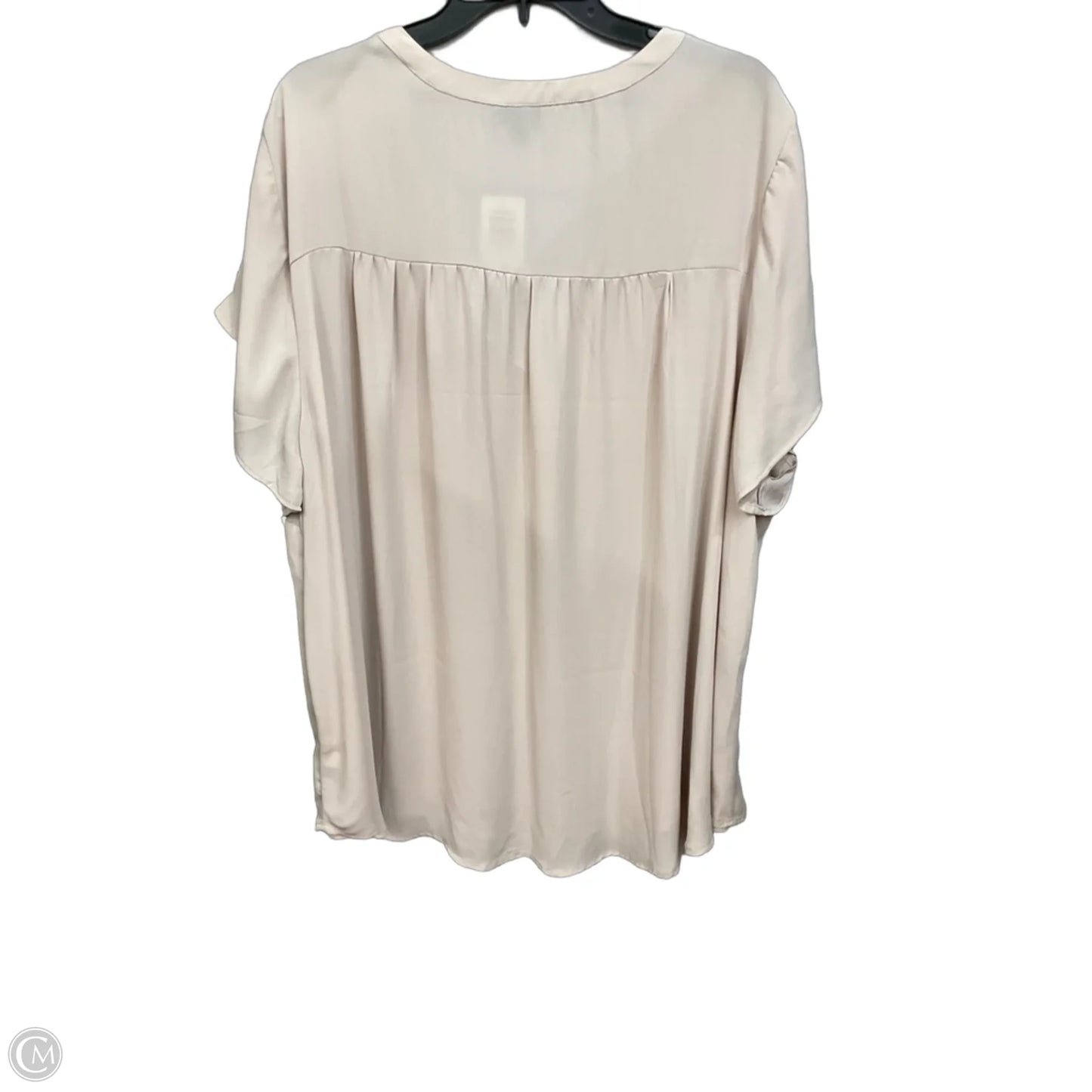 Top Short Sleeve By Torrid In Tan, Size: 4x