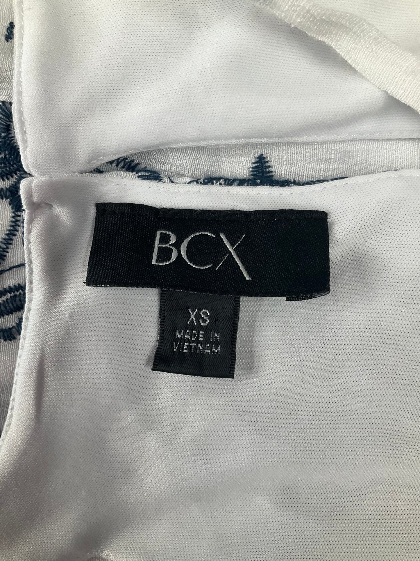 Top Short Sleeve By Bcx In Blue & White, Size: Xs