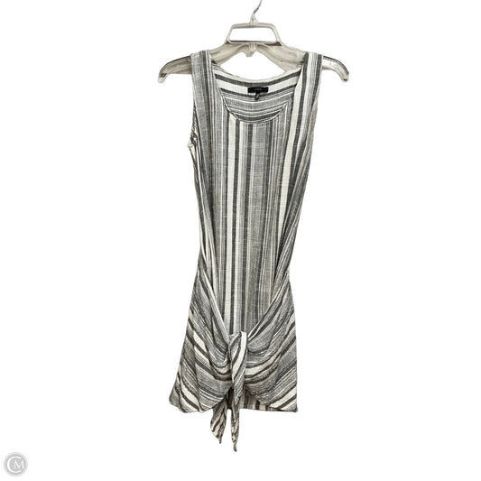 Dress Casual Short By Drew In Grey, Size: Xs