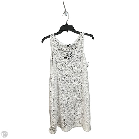 Top Sleeveless By Clothes Mentor In White, Size: L