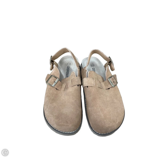 Sandals Flats By Cushionaire In Tan, Size: 8.5