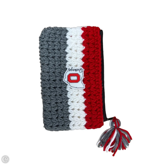 Wristlet By Clothes Mentor, Size: Medium