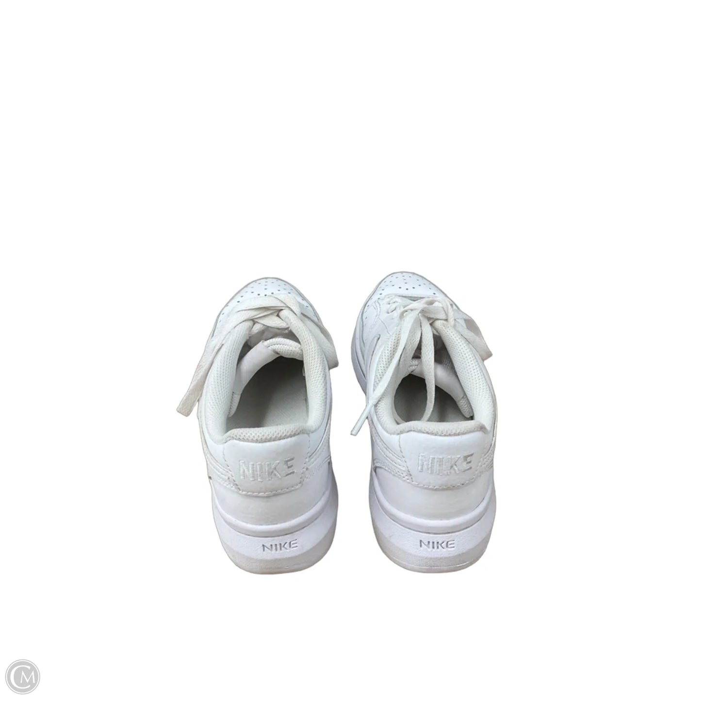 Shoes Sneakers By Nike In White, Size: 7.5
