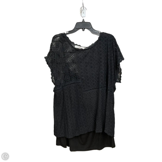 Top Short Sleeve By Solitaire In Black, Size: 3x