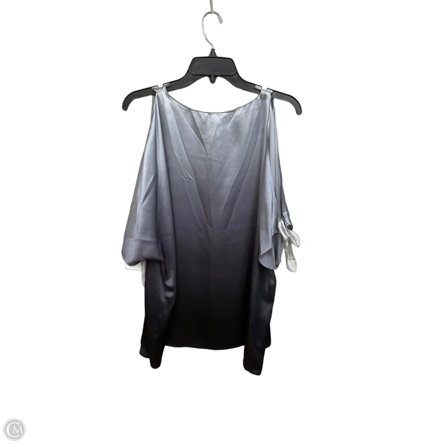 Top Short Sleeve By Clothes Mentor In Silver, Size: S