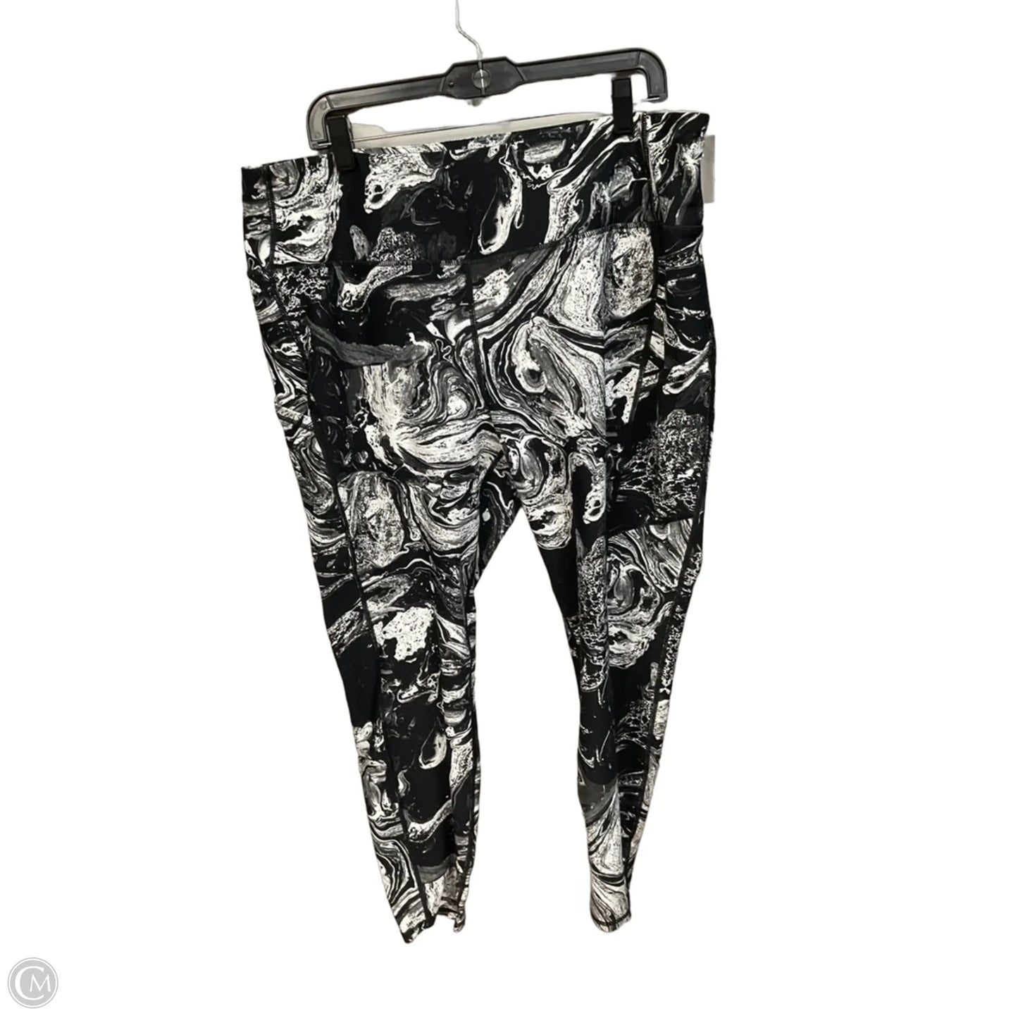 Athletic Leggings By Torrid In Black & White, Size: 3x